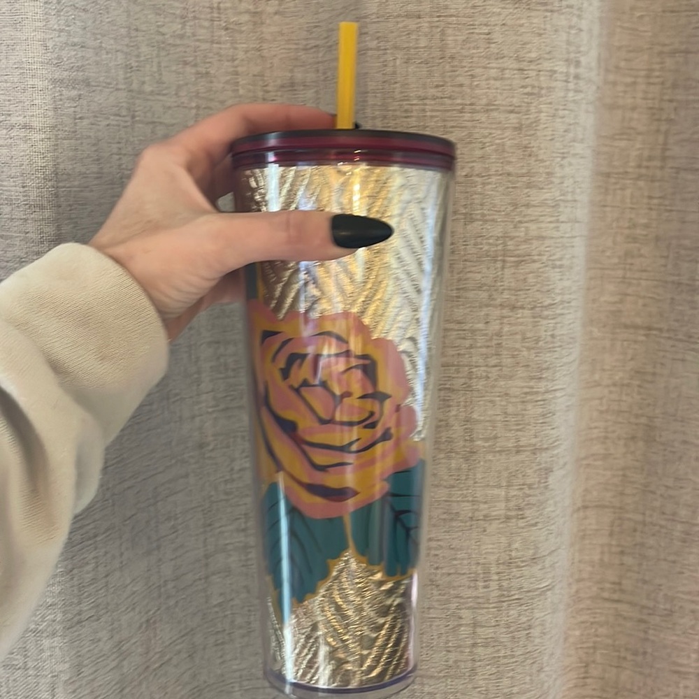 NEW STARBUCKS Rose and Gold Quilted Tumbler 24oz Roses & metallic gold